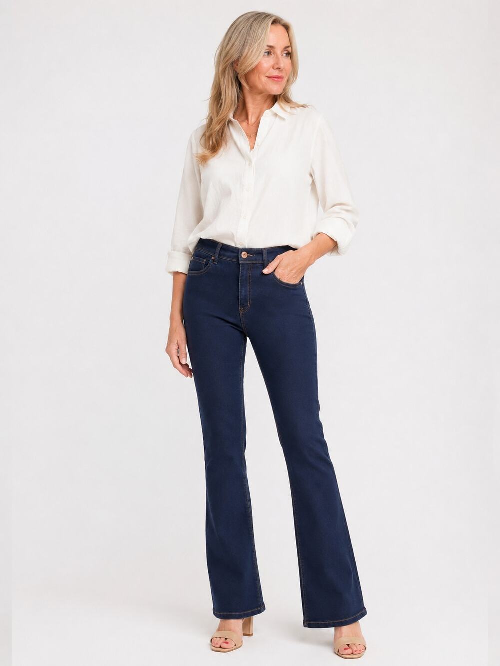 Curve Appeal High Rise Flare Jeans Dark Wash Size 12/31 Stretch Denim